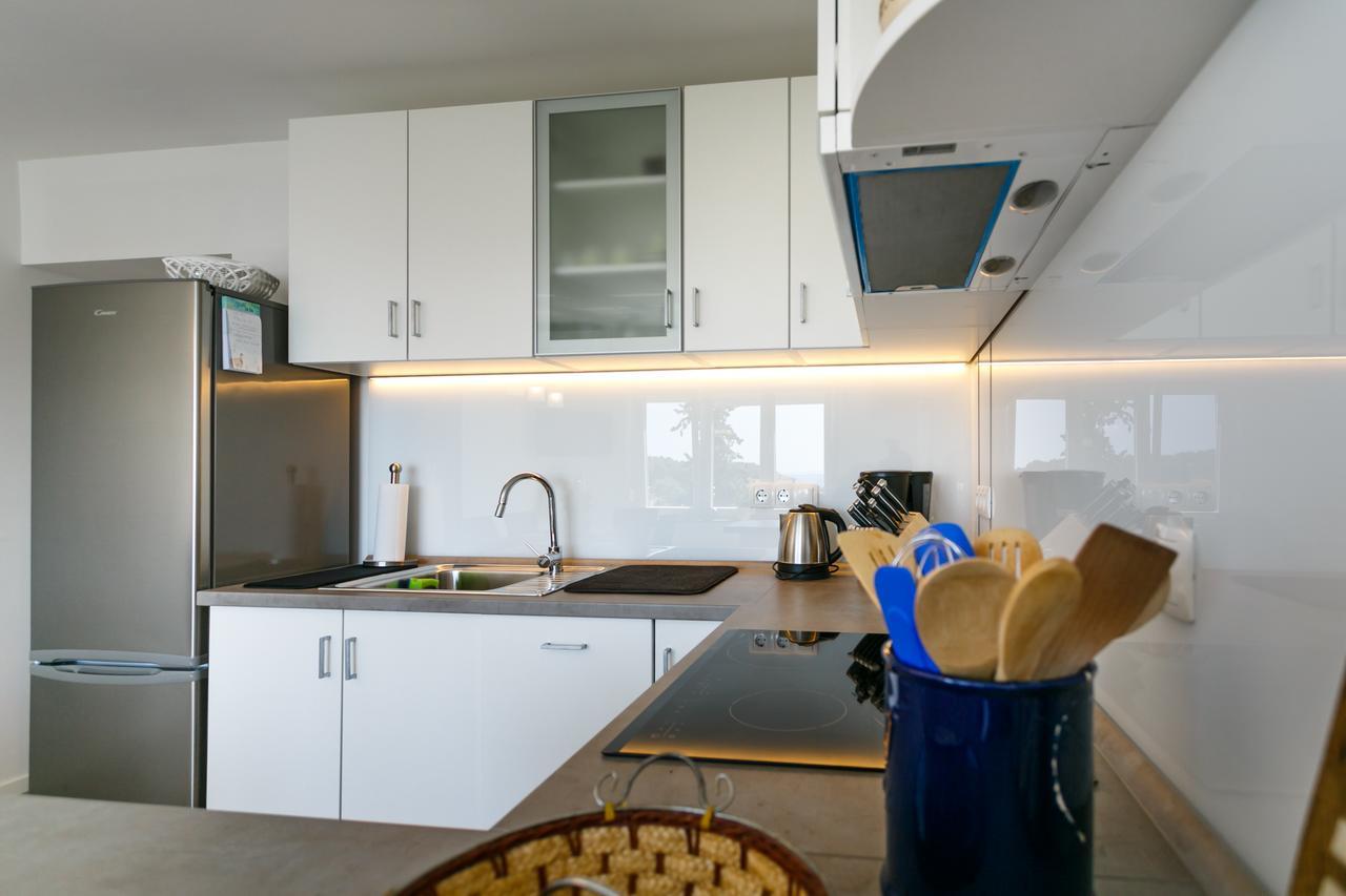 M&M Apartment คิร์ก ภายนอก รูปภาพ